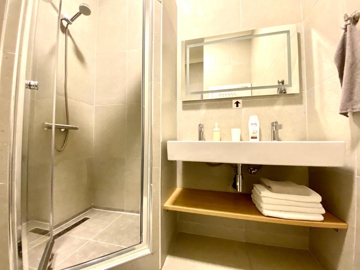 Sint-Jans Appartments أنتويرب المظهر الخارجي الصورة