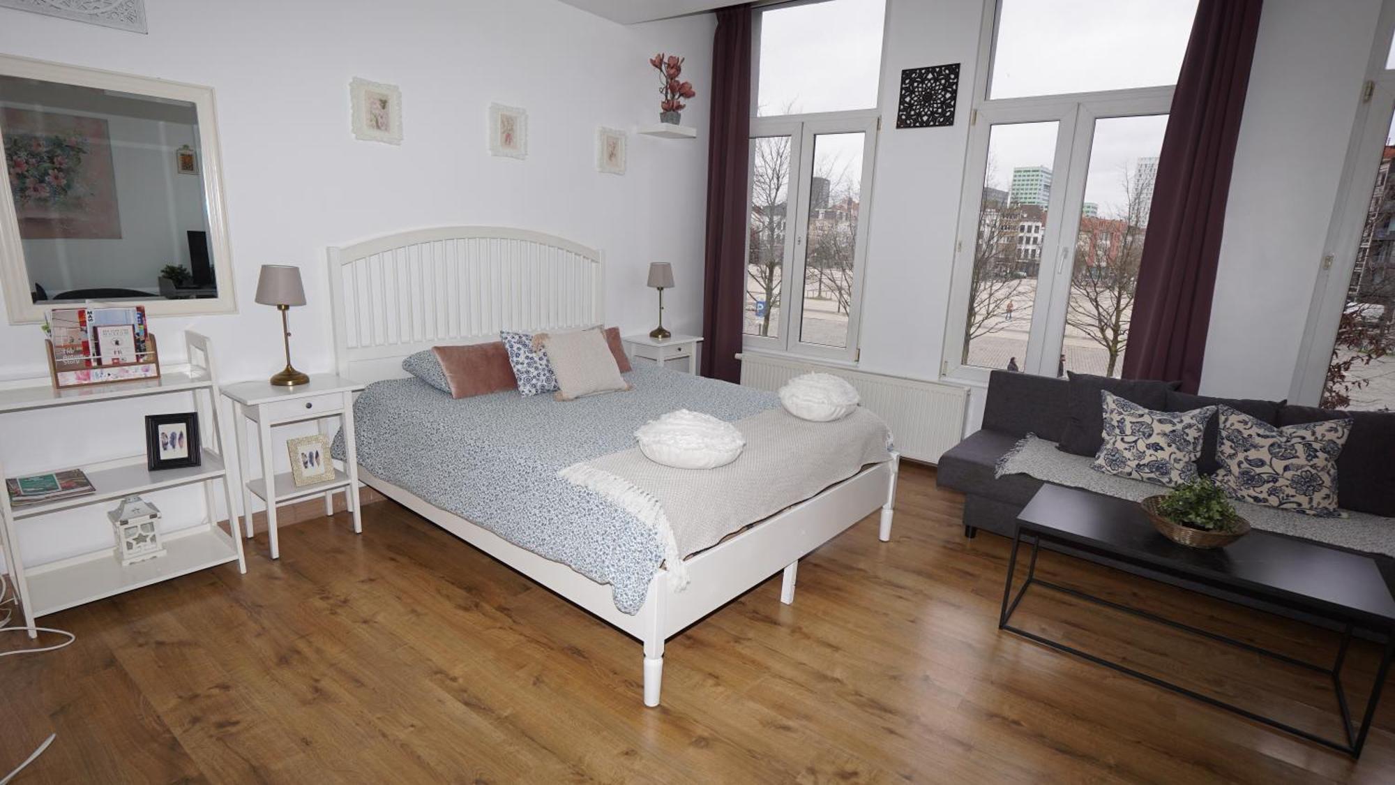 Sint-Jans Appartments أنتويرب المظهر الخارجي الصورة